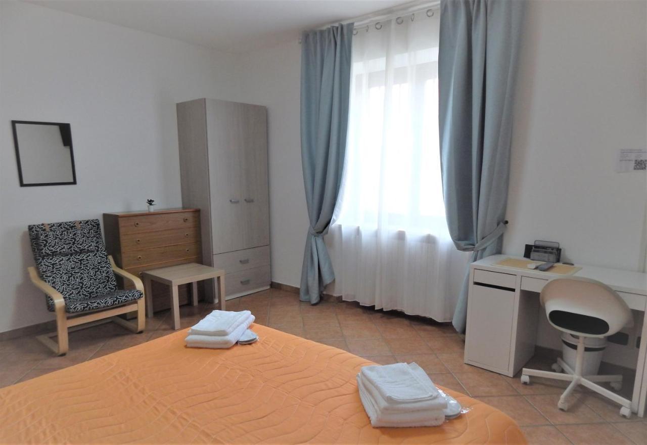 Bed and Breakfast Amo' Le Langhe Narzole Exterior foto